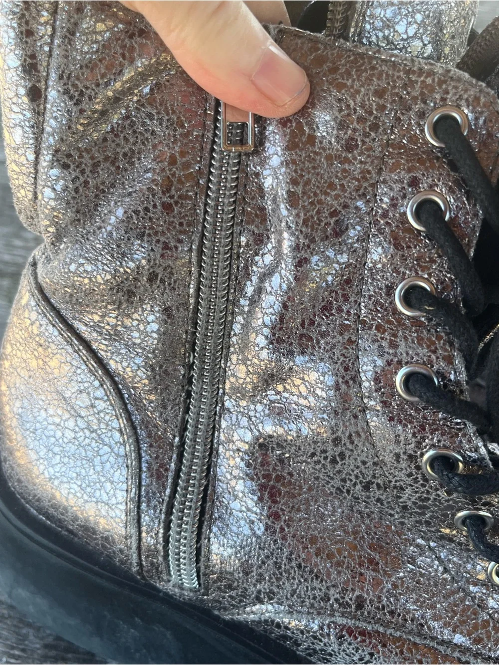 STEVE MADDEN Metallic Silver Lace-Up FAUX Platform Boots SZ 4